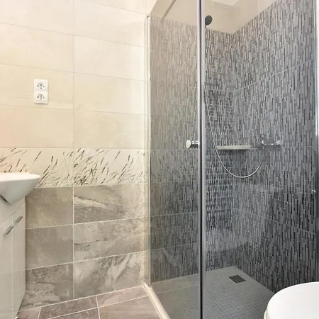 Gorgeous In Seget Donji With Kitchen Apartment Trogir